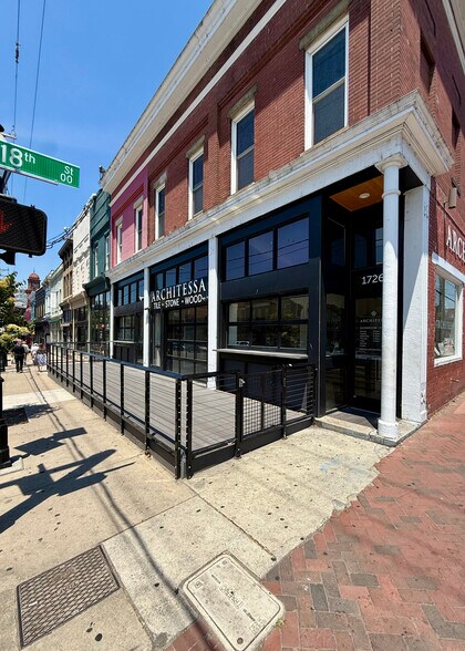 1726 E Main St, Richmond, VA à louer - Photo de l’immeuble – Image 3 sur 17