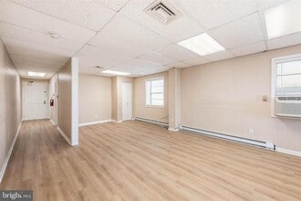 8330 Pulaski Hwy, Rosedale, MD à louer Photo intérieure– Image 1 sur 14