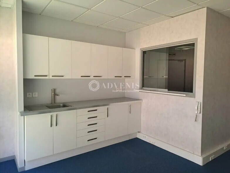 Bureau dans Carquefou à louer - Photo de l’immeuble – Image 2 sur 5
