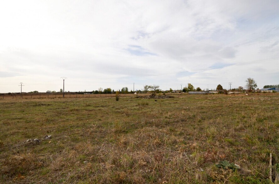 Terrain dans Salamanca, Salamanca à vendre - Photo principale – Image 2 sur 11