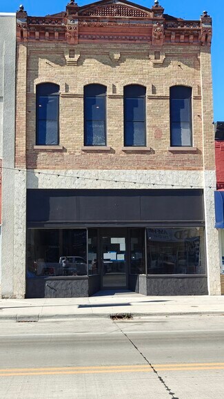 Plus de détails pour 225 N Sibley Ave, Litchfield, MN - Local commercial à louer
