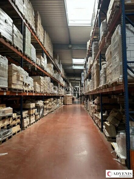 Industriel/Logistique dans Bruges à louer - Photo intérieure – Image 3 sur 4