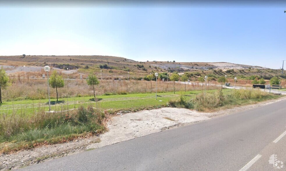Suelos Cuéllar portefeuille de 5 biens à vendre sur LoopNet.fr - Autre – Image 1 sur 3