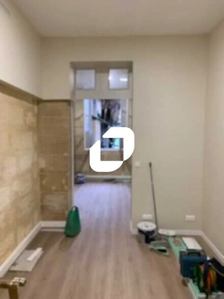 Bureau dans Bordeaux à louer - Photo de l’immeuble – Image 1 sur 6