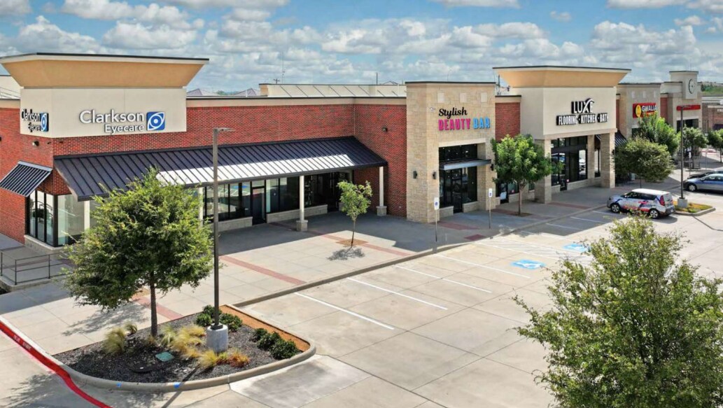 5266 Independence Pky, Frisco, TX à louer Photo de l’immeuble– Image 1 sur 8