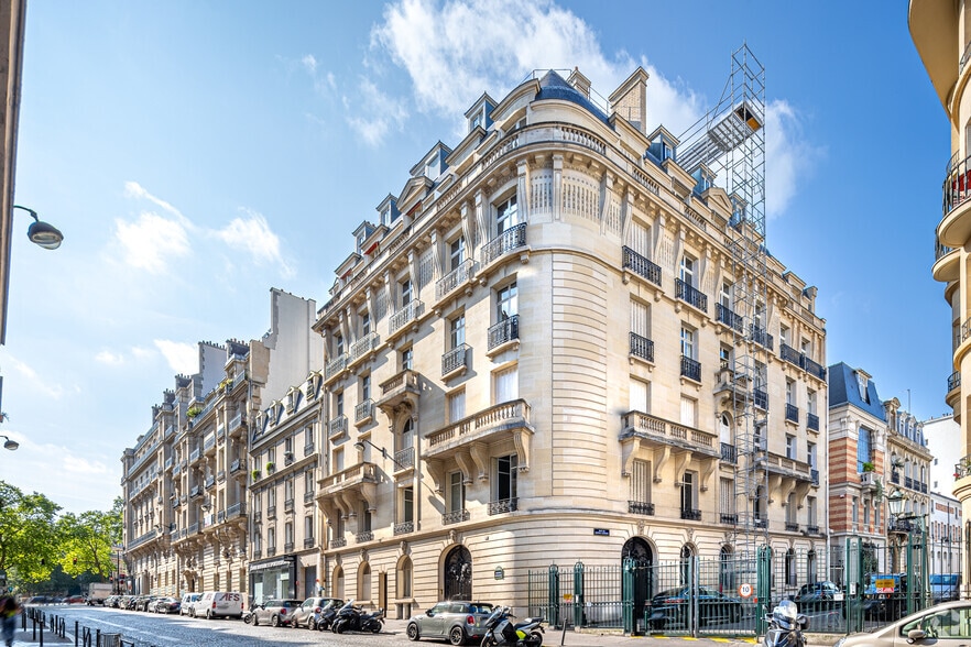 9 Avenue Bugeaud, Paris à louer - Photo principale – Image 1 sur 2