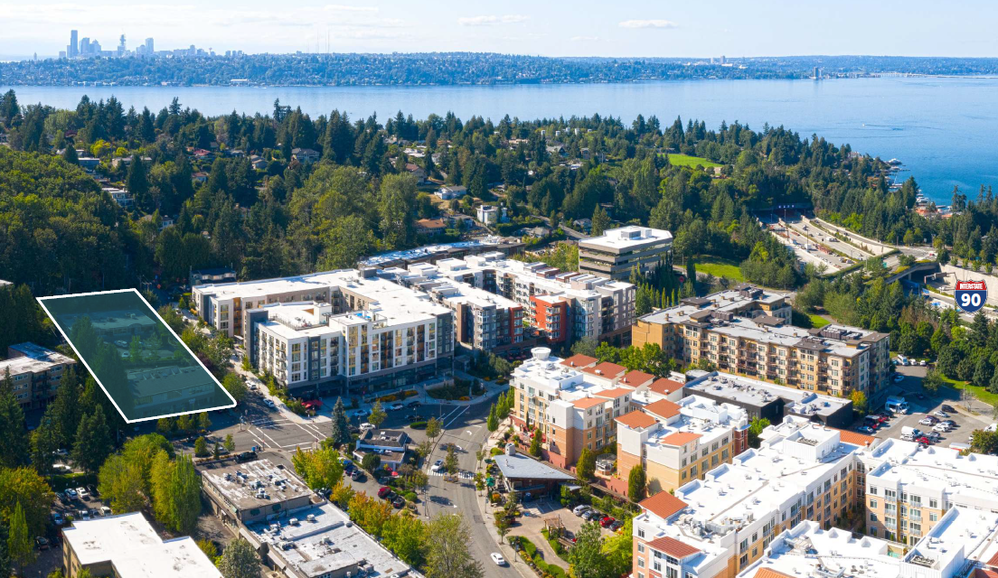 7433 SE 27th St, Mercer Island, WA à vendre Photo principale– Image 1 sur 2