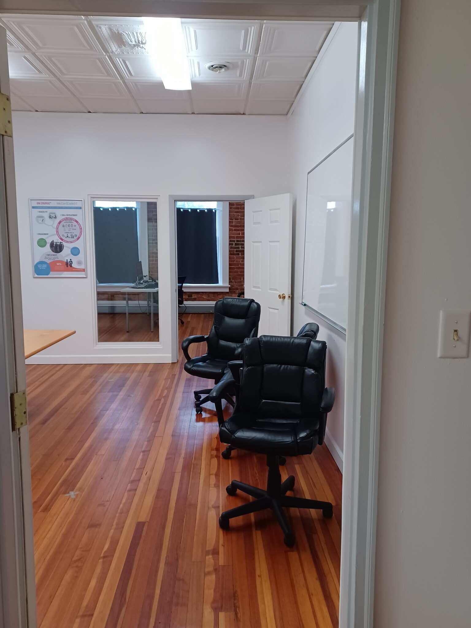 2645 N. HIGH ST N. HIGH, Columbus, OH à louer Photo intérieure– Image 1 sur 2