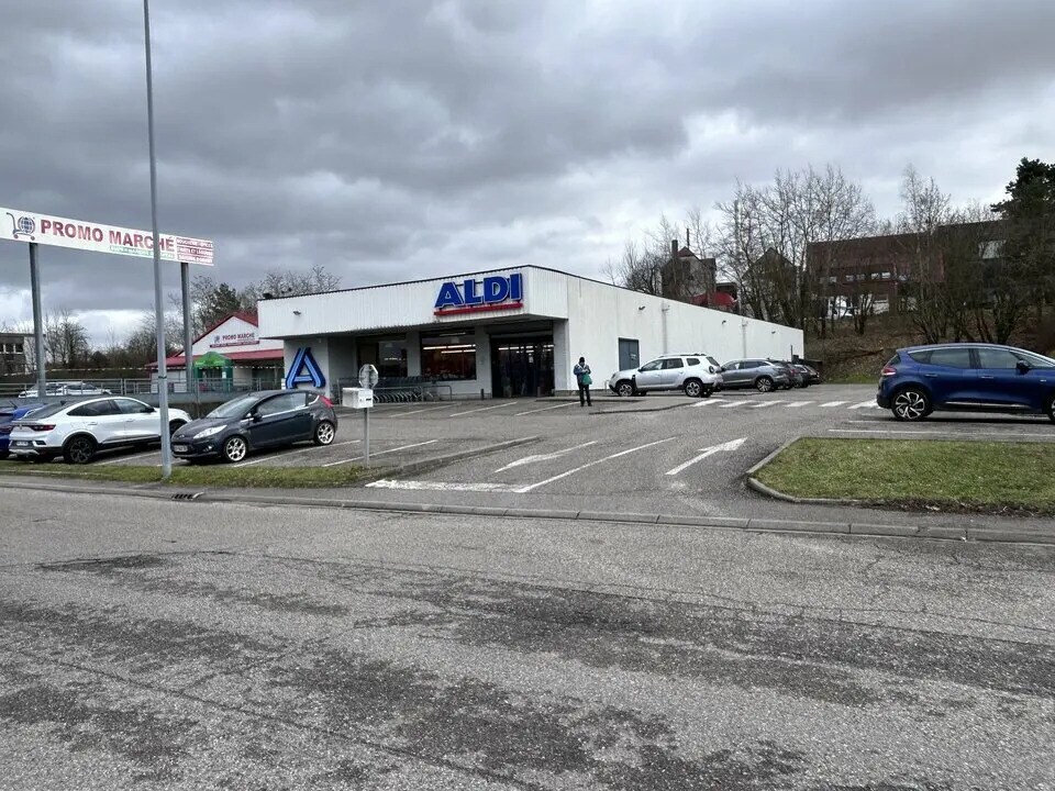 Local commercial dans Saverne à louer Photo de l’immeuble– Image 1 sur 9