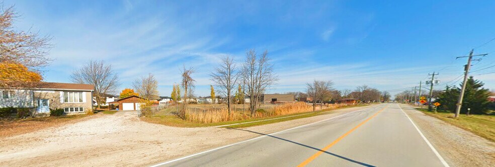 6114 County Rd 46 (Hwy 98), Comber, ON à vendre - Photo de la ville – Image 1 sur 7