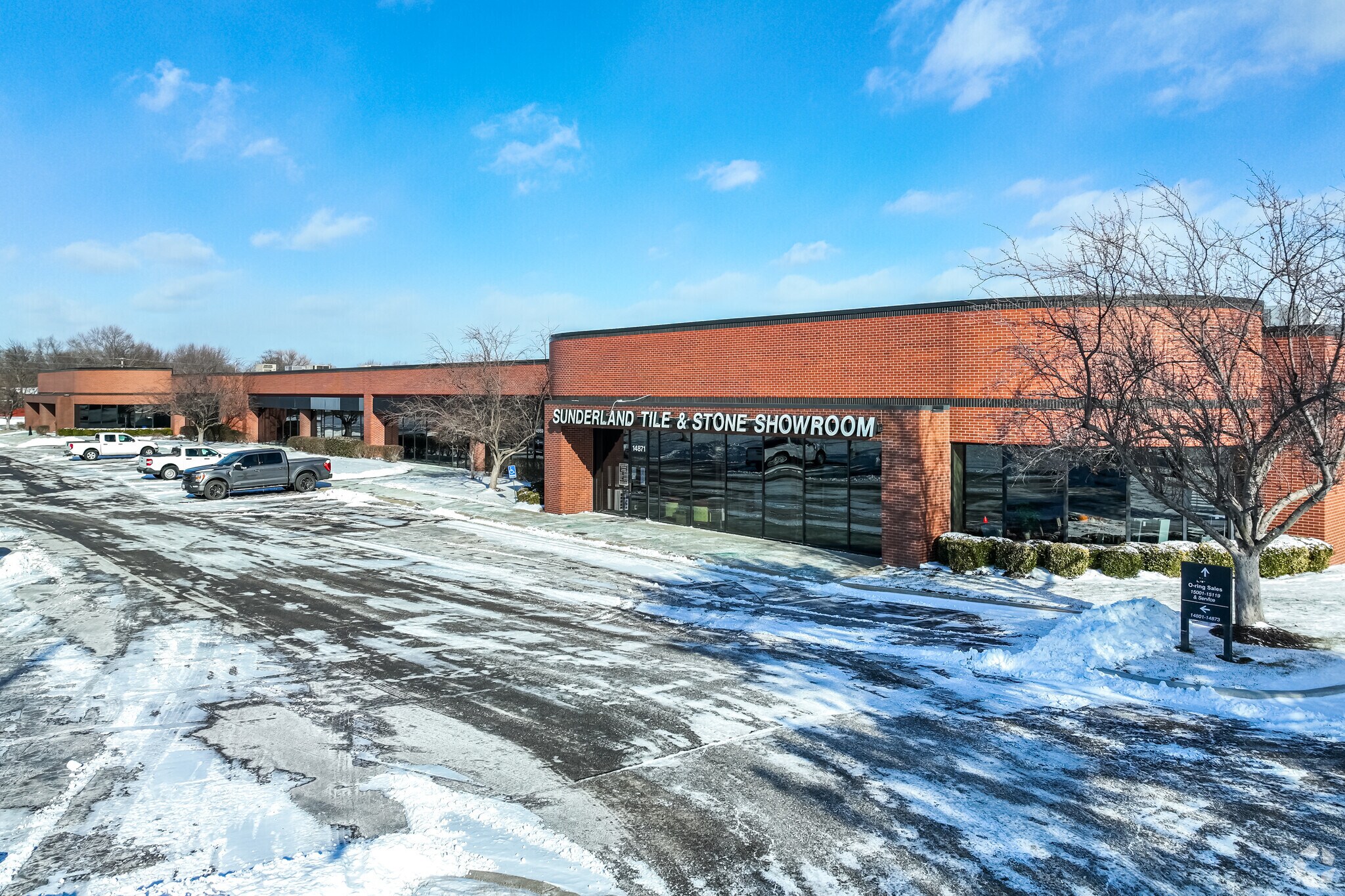 Lenexa Place portefeuille de 2 biens à vendre sur LoopNet.fr Photo principale– Image 1 sur 3