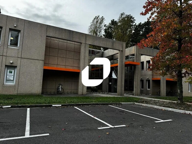 Bureau dans Meylan à louer - Photo de l’immeuble – Image 3 sur 7