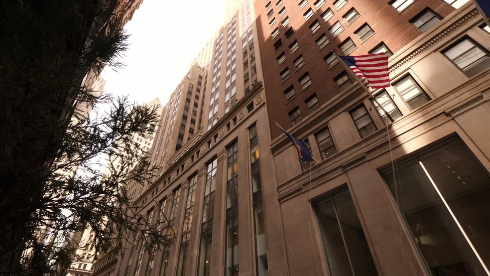 40 Wall St, New York, NY à louer - Vidéo sur l’annonce professionnelle – Image 2 sur 6