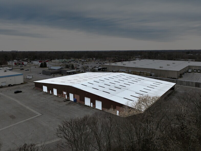 1490 Fort Harrison Rd, Terre Haute, IN à louer - Photo principale – Image 1 sur 8