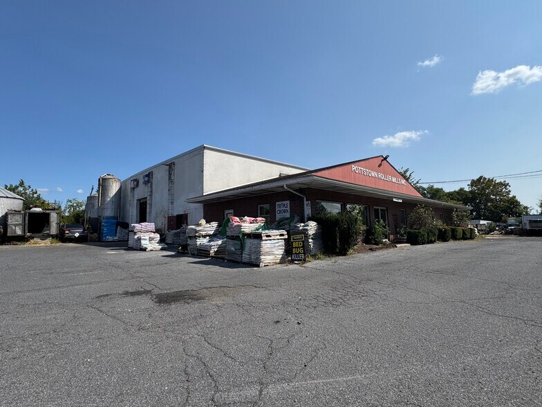 625 Industrial Hwy, Pottstown, PA à vendre - Photo de l’immeuble – Image 2 sur 15