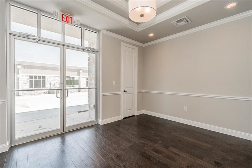 1402 S Custer Rd, McKinney, TX à louer - Hall d’entrée – Image 3 sur 12