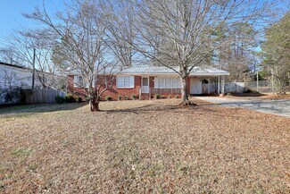 Plus de détails pour 707 E Spring St, Monroe, GA - Local d’activités à vendre