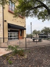 22610 US Hwy 281 N, San Antonio, TX à louer Photo intérieure– Image 2 sur 3