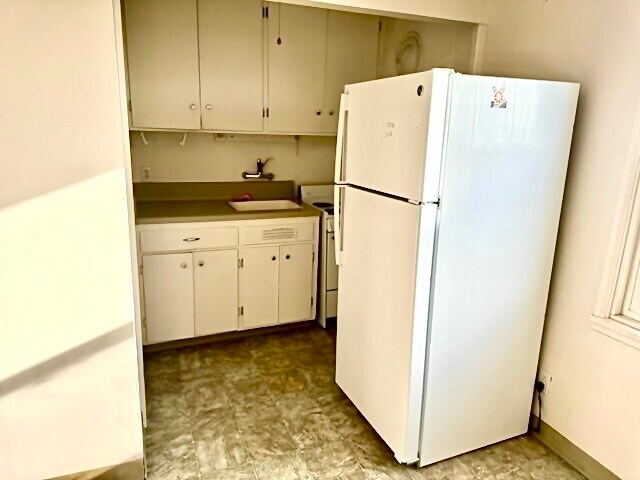 231 Lincoln St, Sitka, AK à vendre - Photo intérieure – Image 2 sur 22