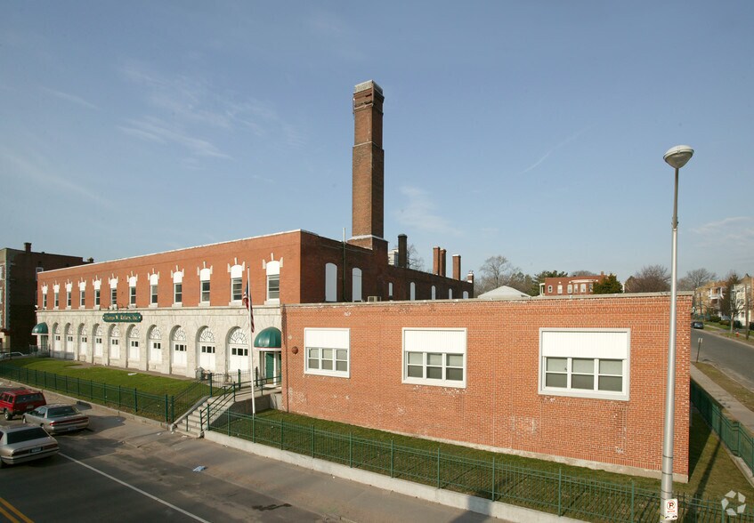 1055 Broad St, Hartford, CT à vendre - Photo de l’immeuble – Image 2 sur 10
