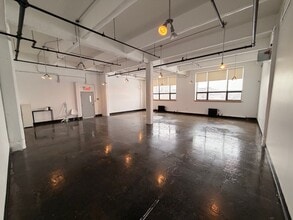 3680-3700 Rue Saint-Patrick, Montréal, QC à louer Photo intérieure– Image 1 sur 1