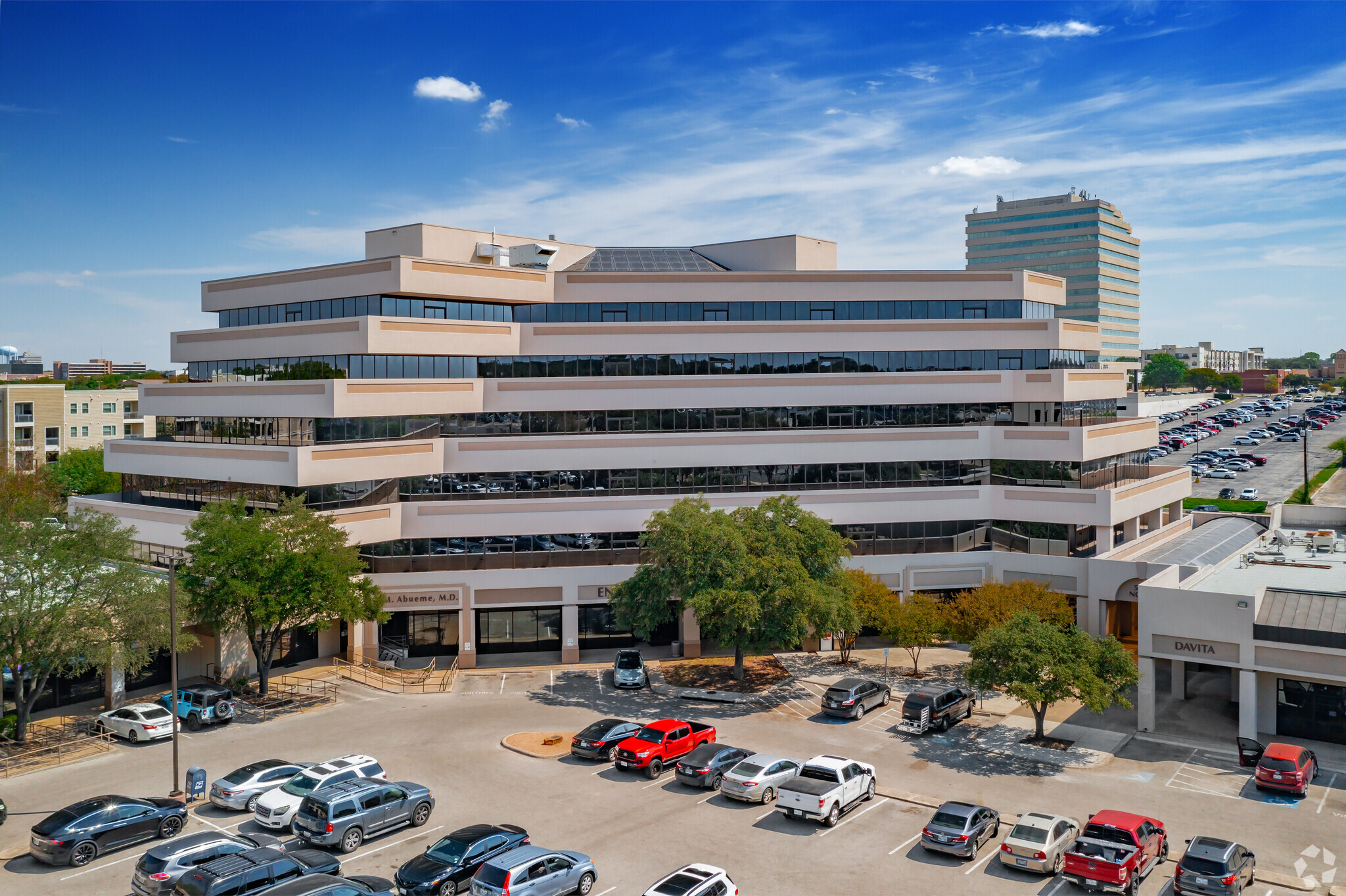 5282 Medical Dr, San Antonio, TX à louer Photo de l’immeuble– Image 1 sur 18