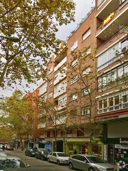 Calle Ramos Carrión, 4, Madrid, Madrid à louer - Photo de l’immeuble – Image 1 sur 2