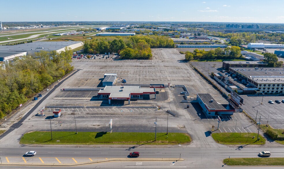 840 Stelzer Rd, Columbus, OH à vendre - Photo de l’immeuble – Image 3 sur 3