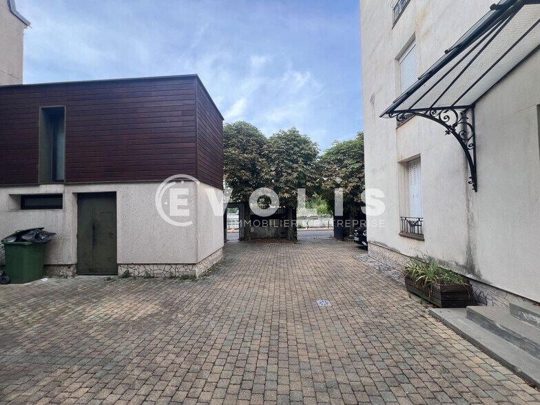 Bureau dans Fontenay Sous Bois à louer - Photo de l’immeuble – Image 2 sur 7