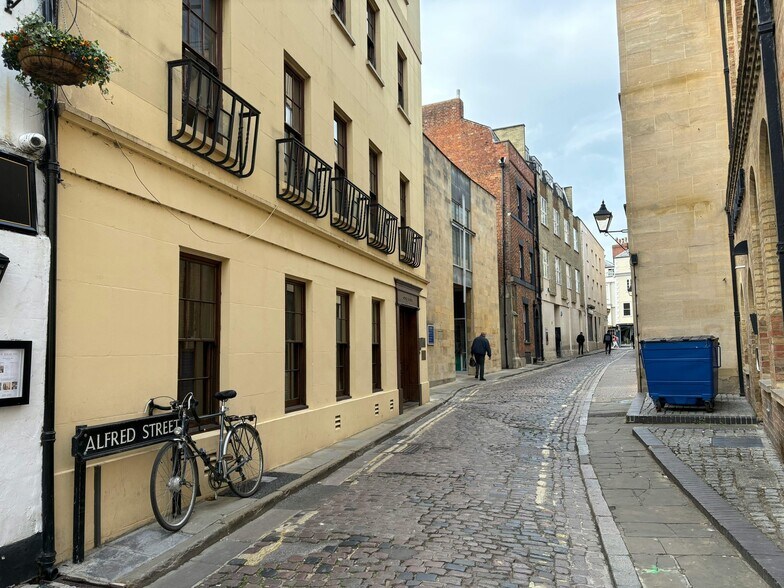 5 Alfred St, Oxford à louer - Photo de l’immeuble – Image 3 sur 3
