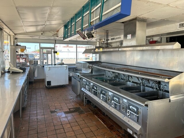 1322 N 16th St, Orange, TX à louer - Photo intérieure – Image 3 sur 25