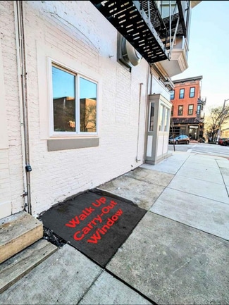 Plus de détails pour 25 N Chester St, Baltimore, MD - Bureau/Local commercial à louer