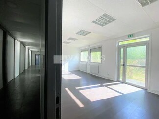 Plus de détails pour Bureau à louer
