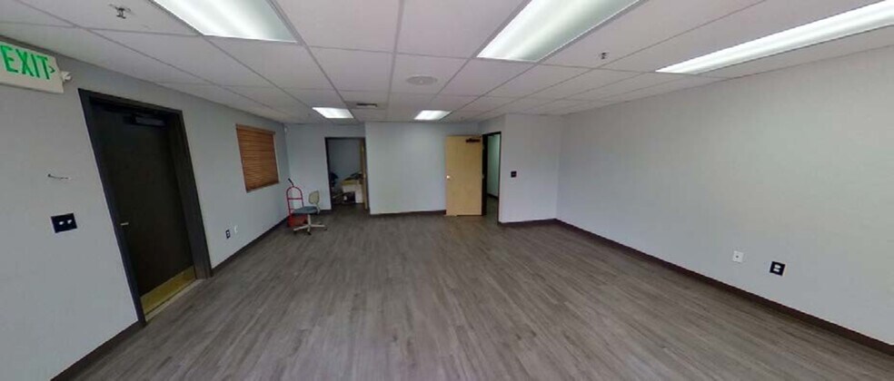 5405 Mae Anne Ave, Reno, NV à vendre - Photo de l’immeuble – Image 3 sur 31