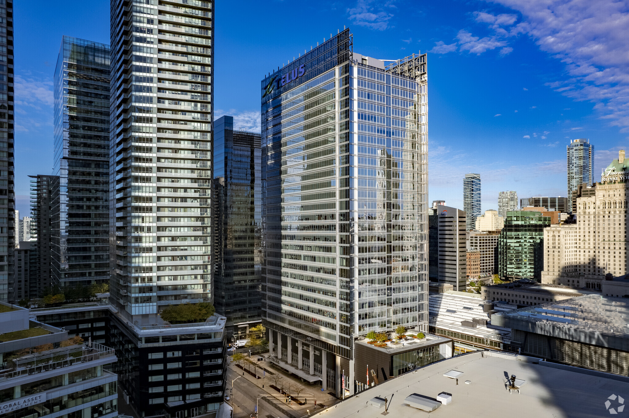 25 York St, Toronto, ON à louer Photo principale– Image 1 sur 11