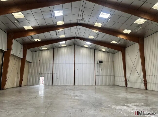 Plus de détails pour Industriel/Logistique à vendre