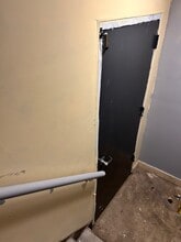 24525 Jericho Tpke, Bellerose, NY à louer Photo intérieure– Image 2 sur 6