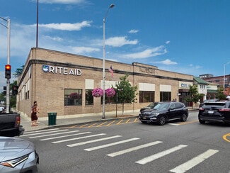 Plus de détails pour 320-322 Main St, Beacon, NY - Local commercial à louer