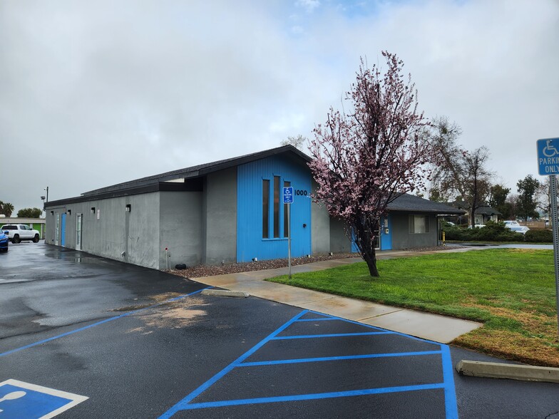 1000 Calimesa Blvd, Calimesa, CA à louer - Photo de l’immeuble – Image 2 sur 5