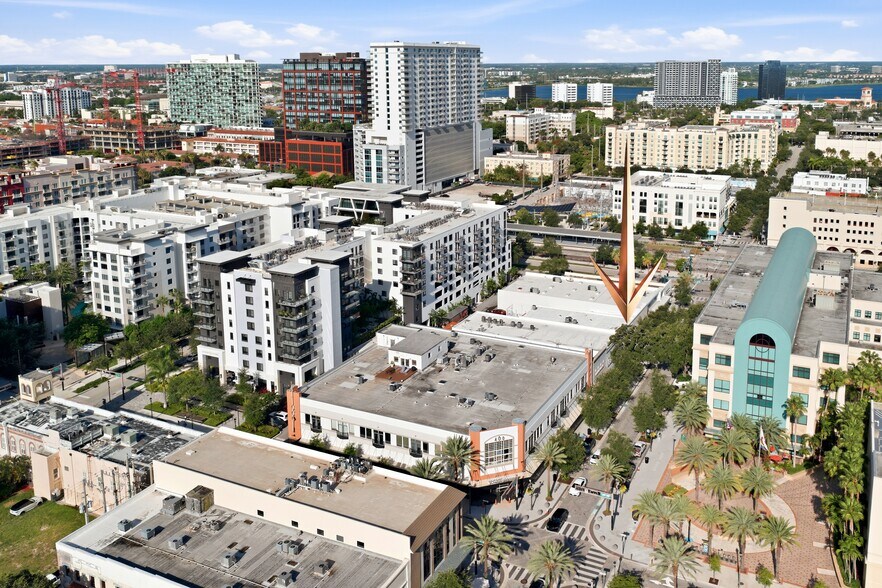 420 Clematis St, West Palm Beach, FL à louer - Photo de l’immeuble – Image 2 sur 25