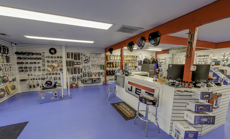 11020 N State Highway 49, Martell, CA à vendre - Photo intérieure – Image 3 sur 10