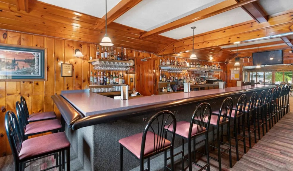 15649 Maiden Lake Rd, Mountain, WI à vendre - Photo intérieure – Image 3 sur 6