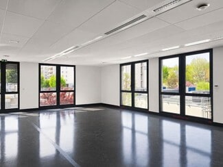 Plus de détails pour 31 Rue Gorge De Loup, Lyon - Bureau à louer
