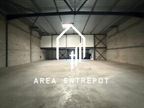 230 Rue Henri Delaunay, Aix-en-Provence à louer Photo intérieure– Image 2 sur 5