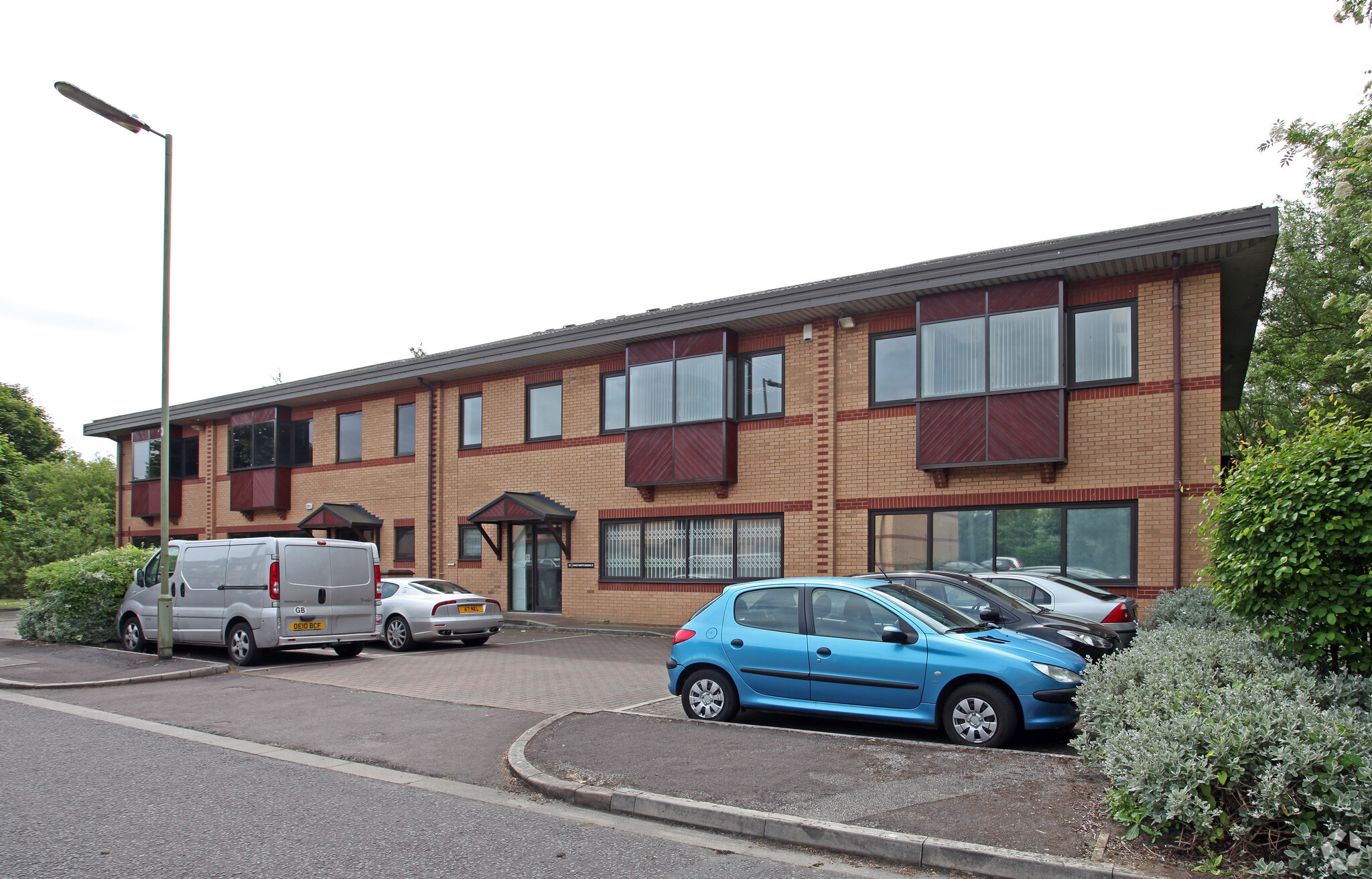 15-16 Thorney Leys Park, Witney à louer Photo principale– Image 1 sur 6