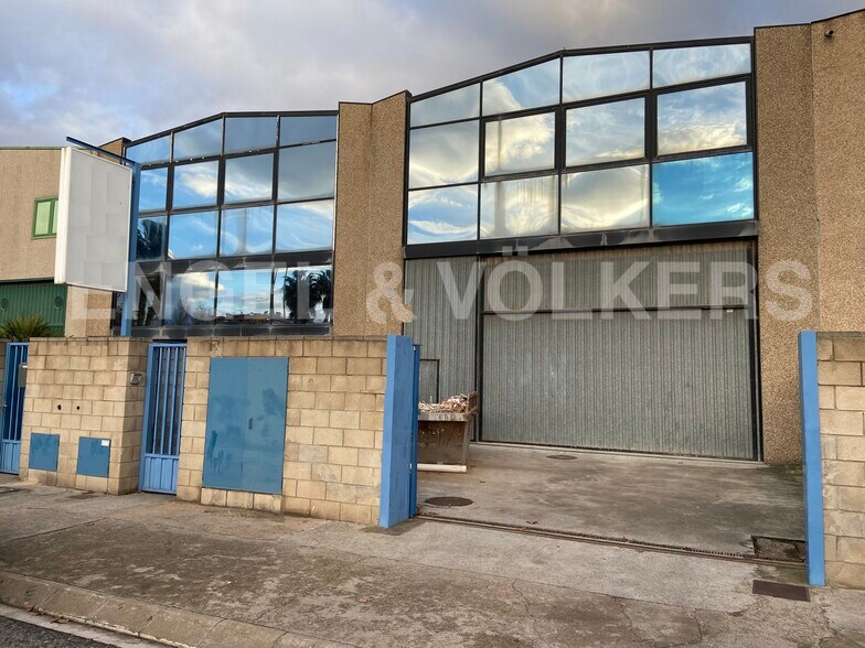 Industriel/Logistique dans El Prat de Llobregat, Barcelona à vendre - Photo de l’immeuble – Image 3 sur 39