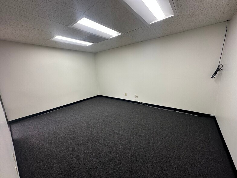 3343-3349 Chicago Ave, Riverside, CA à louer - Photo de l’immeuble – Image 2 sur 12