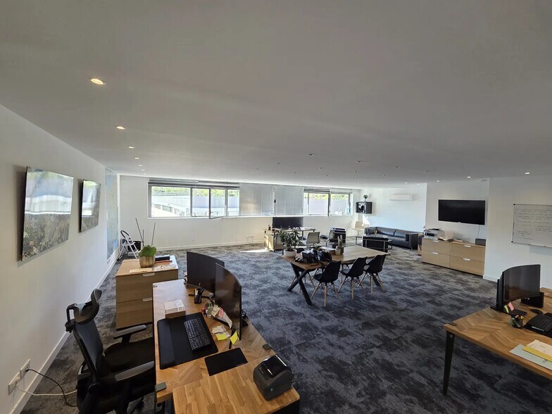 564 Avenue Des Rosiers, La Ciotat à louer - Photo intérieure – Image 2 sur 5