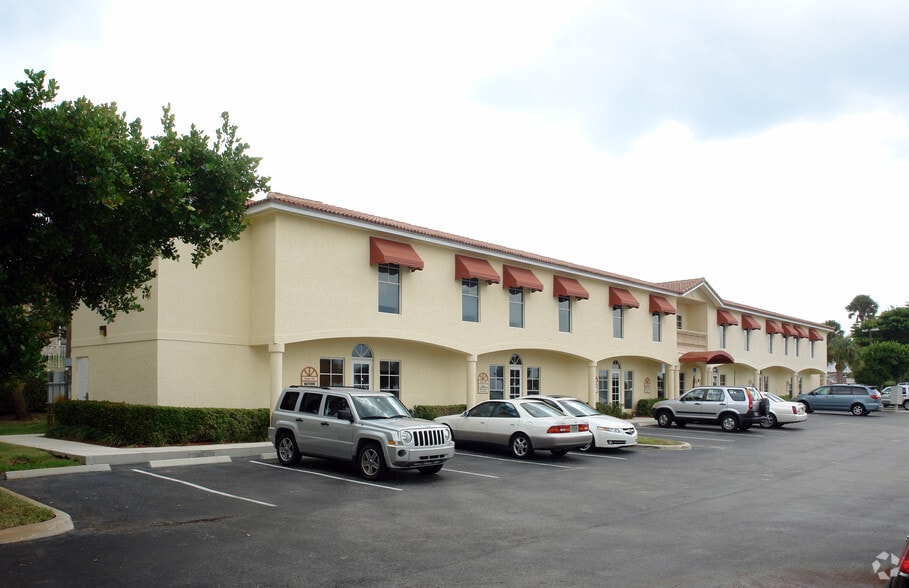 13700 US 1 Hwy, Juno Beach, FL à louer - Photo de l’immeuble – Image 1 sur 5