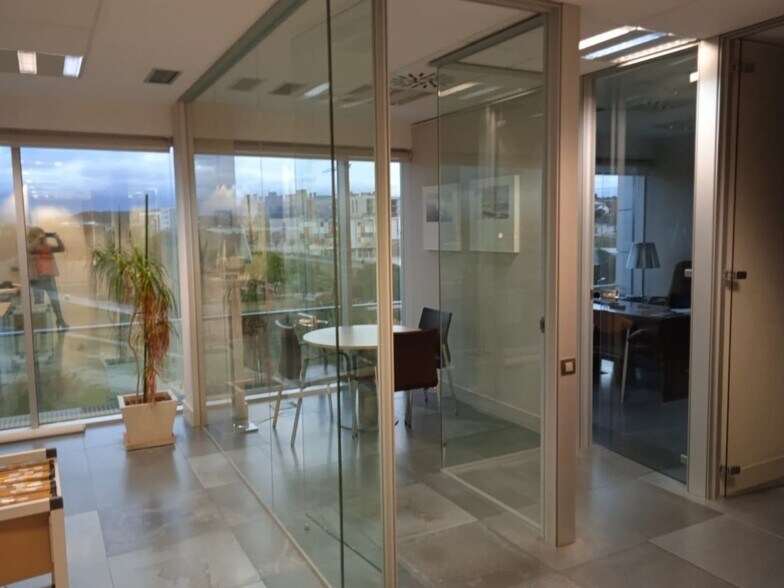 Bureau dans Sant Cugat del Vallès, Barcelona à vendre - Photo intérieure – Image 2 sur 4